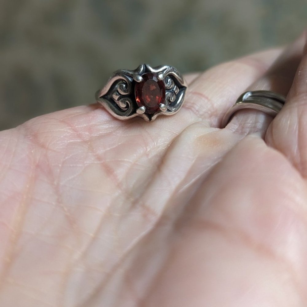 Retired James Avery Scroll Garnet ring